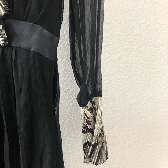 Alberto Makali front ruffles crinkle sheer dress - Picture 6 of 10